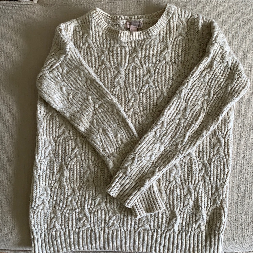 Pair this Forever 21 chunky knit sweater w/ faux leather leggings & black boots!